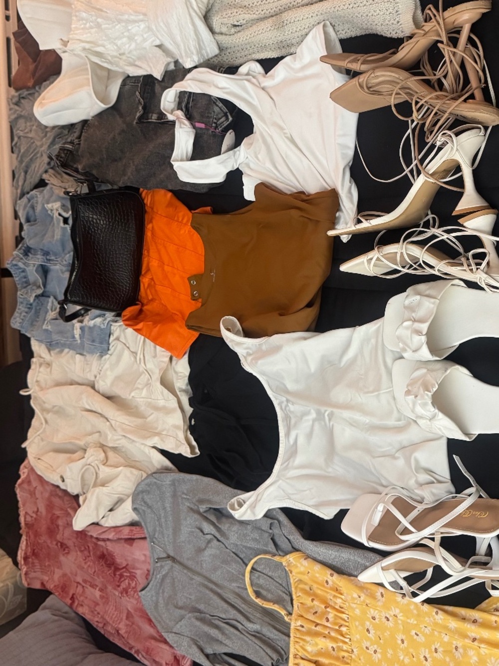 Package of clothes and shoes!!